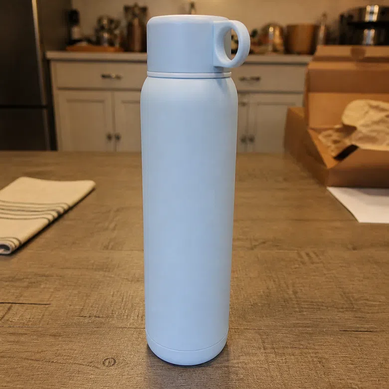 Showcase - thermos before batch retouch