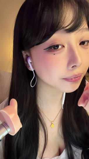 【在线播放】小鸟大王 紧盯着你管麦舔耳