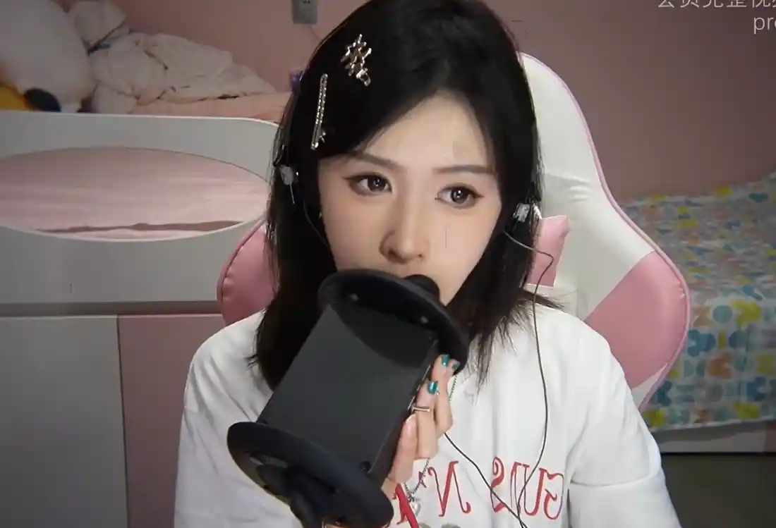 【在线播放】椰子ASMR 黑耳穿透 新镜头